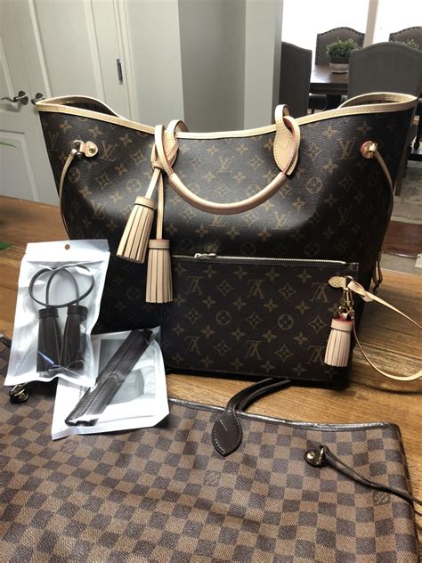 how to clean louis vuitton neverfull handles|Louis Vuitton purse interior lining.